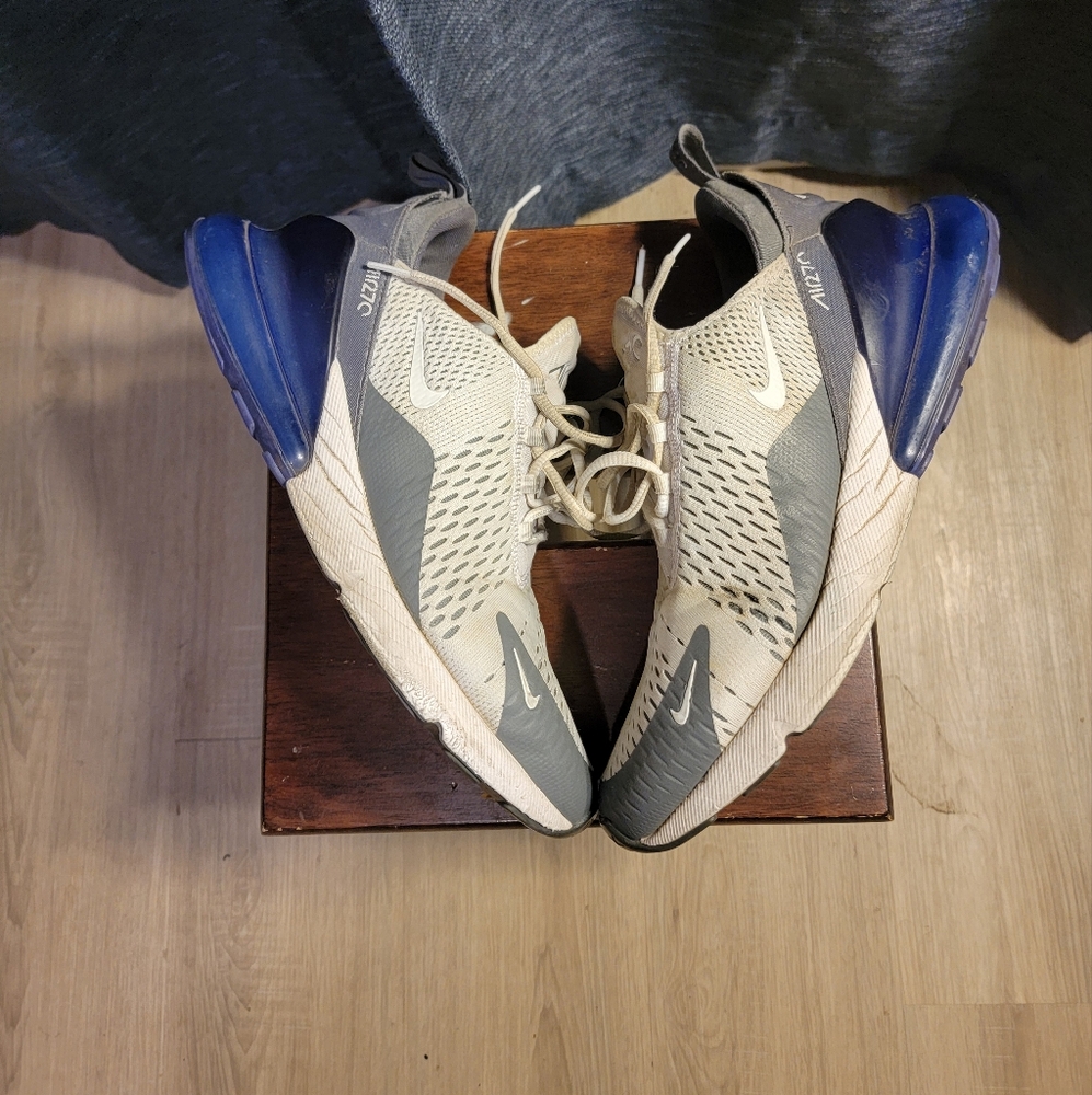 Nike Air Max 270